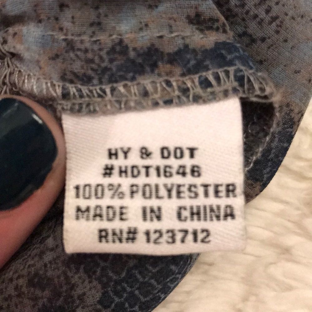 Multi colored Hy + dot blouse - Picture 2 of 6